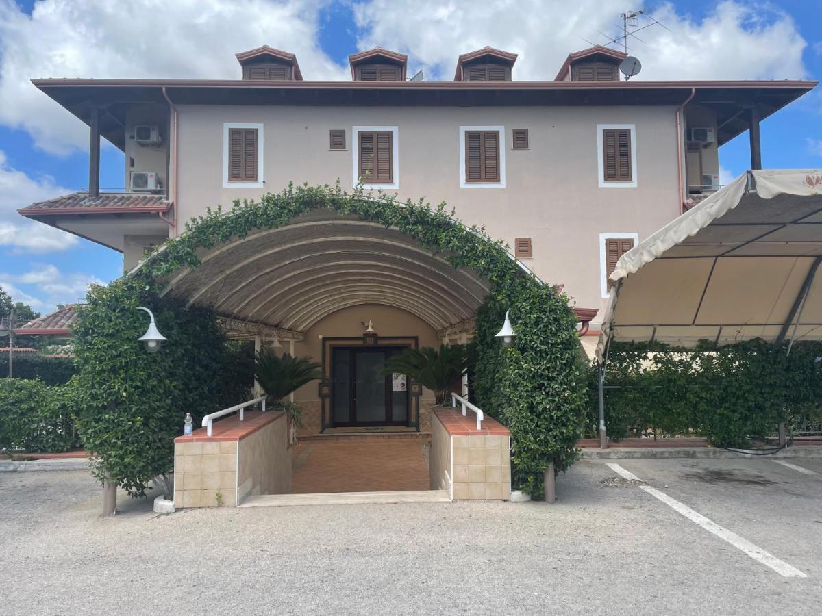Ninfa Hotel Qualiano Zewnętrze zdjęcie